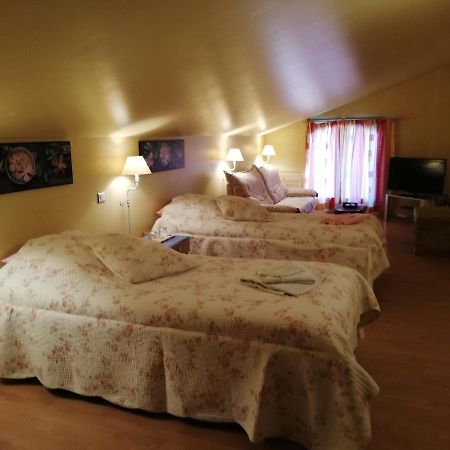 La Planquette Bed & Breakfast Castelnou Екстериор снимка