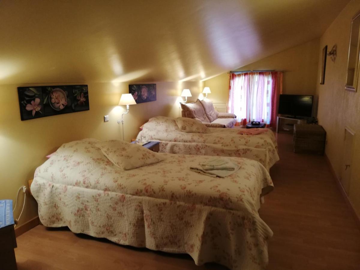 La Planquette Bed & Breakfast Castelnou Екстериор снимка