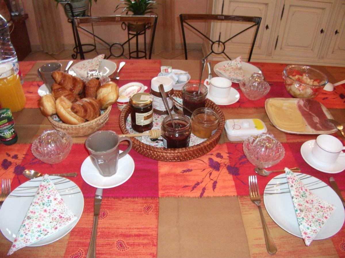 La Planquette Bed & Breakfast Castelnou Екстериор снимка